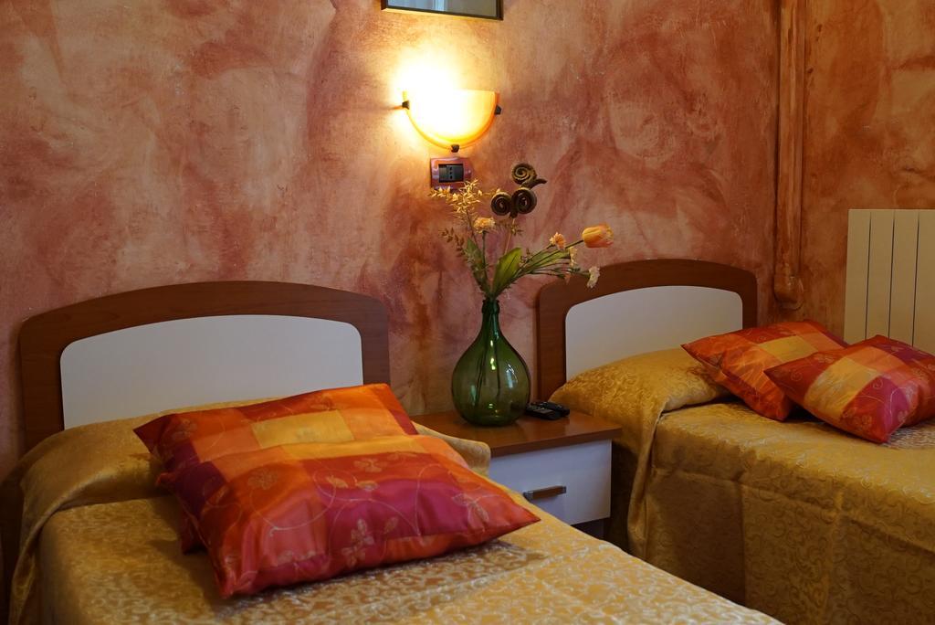 Hotel Buenos Aires Монтекатини-Терме Экстерьер фото